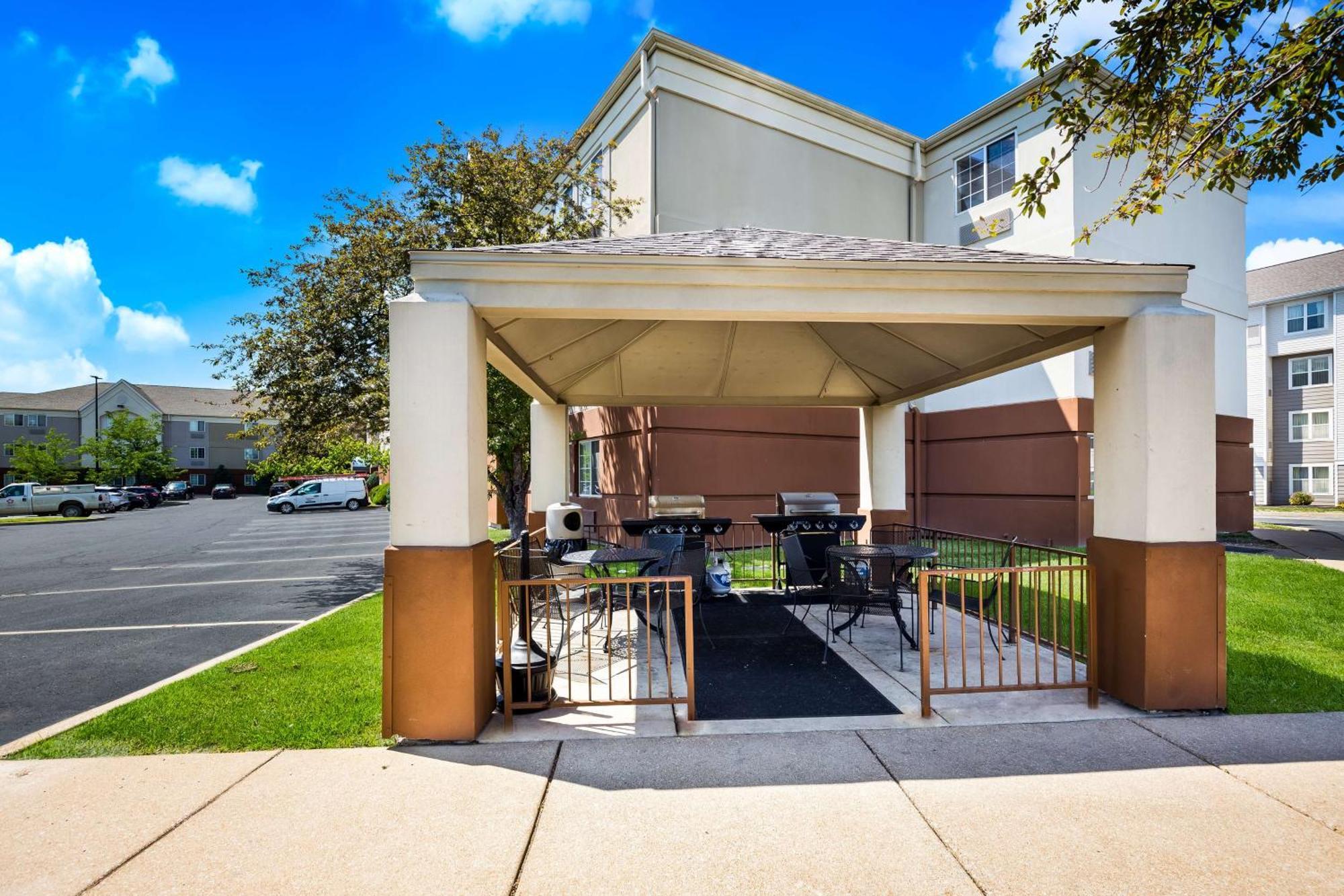 Sonesta Simply Suites St Louis Earth City Екстер'єр фото